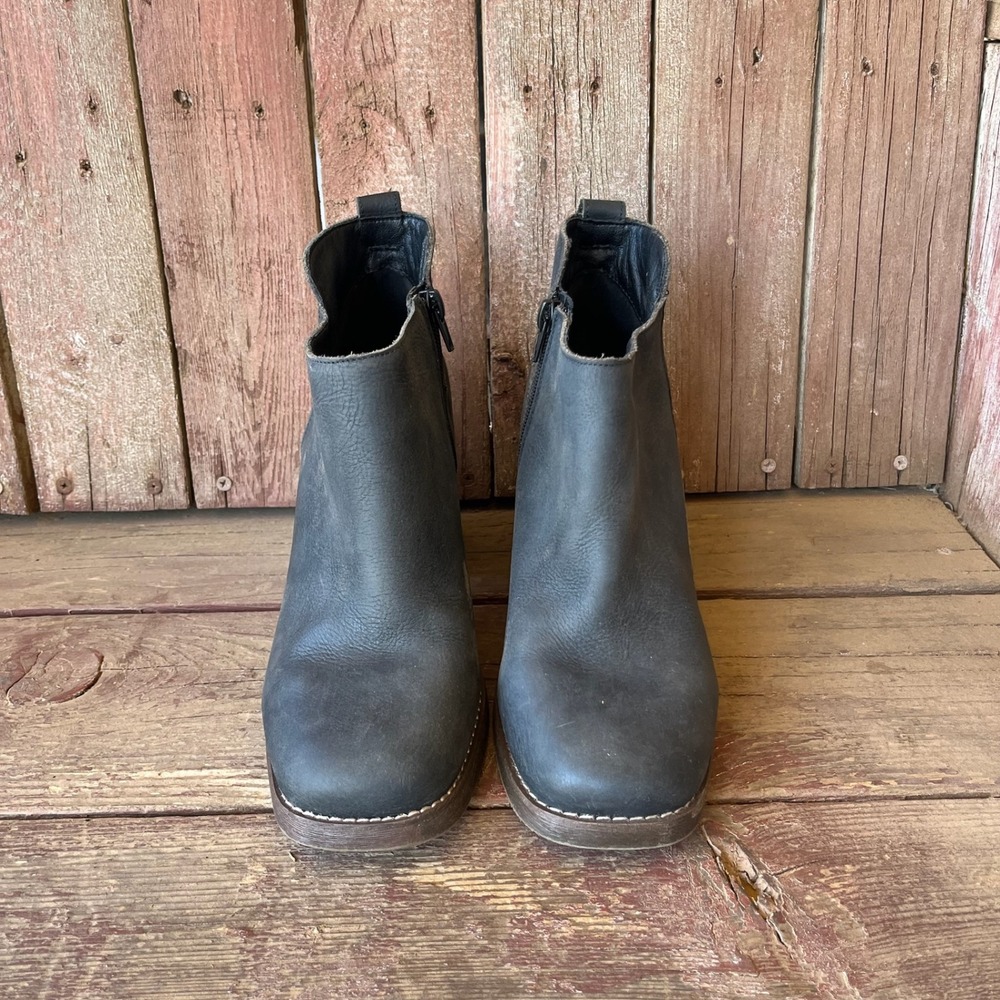 Black Leather Ankle Boots Women's Block Heel‎ Side Zip Square Toe Booties Sz 8.5